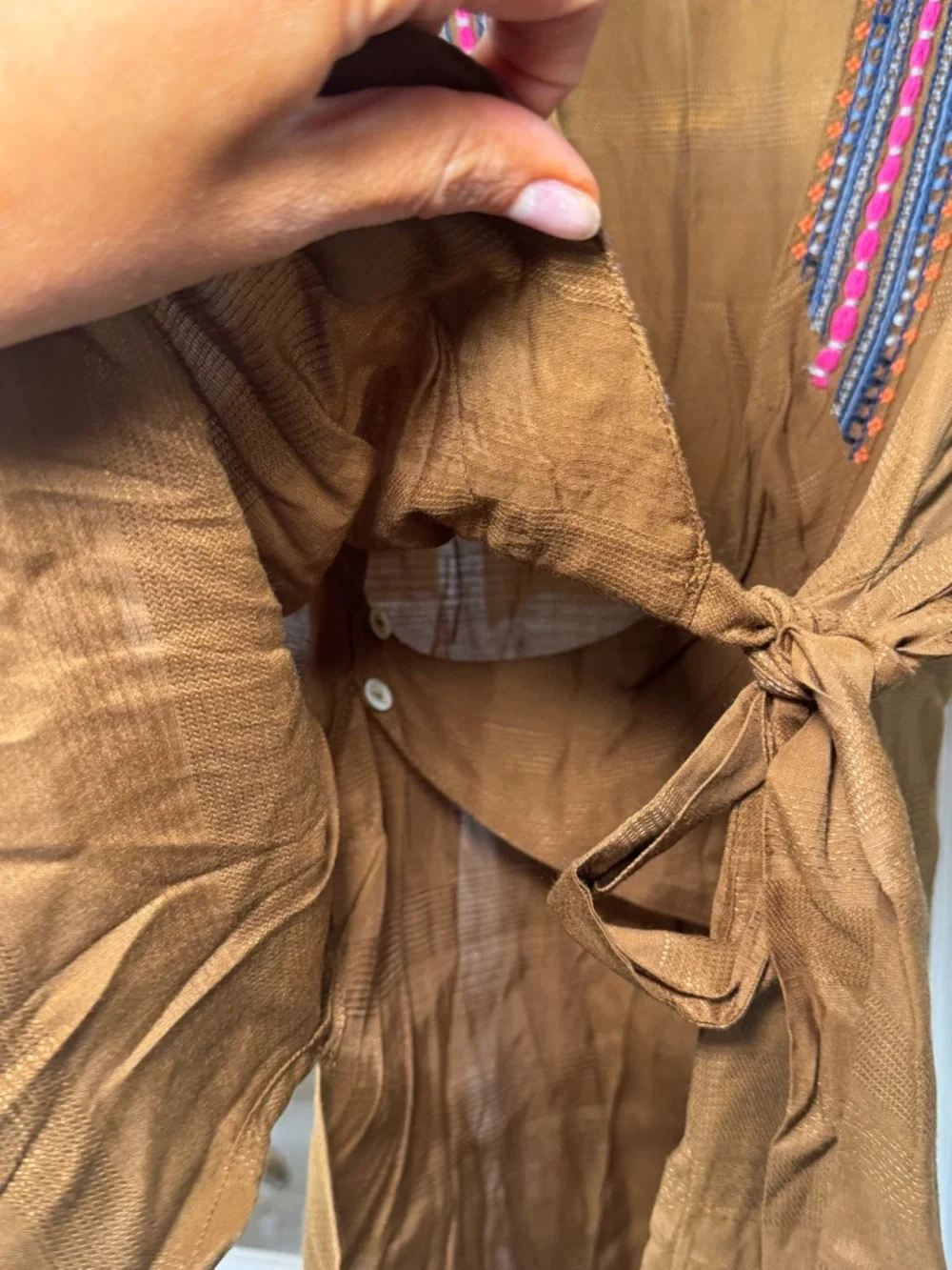 👜🌺🔅 Anthropologie Maeve Brown Embroidered Wrap Tank with Pink & Blue Trim 🔅🌺👜